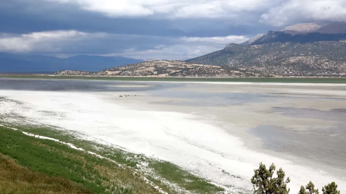 Eğirdir Gölü’nde Su Seviyesi Kritik Düşüş