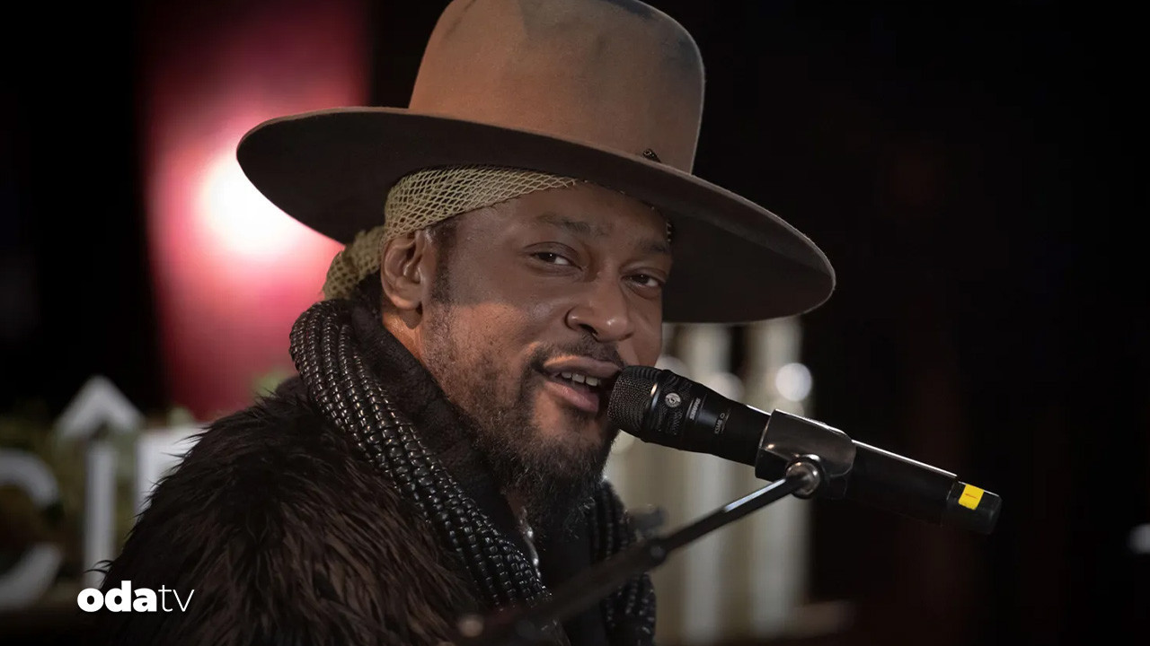 Grammy ödüllü müzisyen D’Angelo pankreas kanseriyle mücadelesini kaybetti